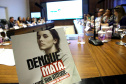 O governador Carlos Massa Ratinho autorizou nesta terça-feira (18) a liberação de R$ 5 milhões para reforçar o combate à dengue no Estado. Os recursos serão distribuídos entre os 118 municípios do Paraná que se encontram em situação de alerta ou de epidemia da doença, com os valores variando entre R$ 15 mil e R$ 200 mil. -   Curitiba,18/02/2020  -  Foto:Jaelson Lucas / AEN