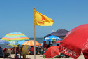 O Litoral do Paraná registrou nesta temporada o menor índice de afogamentos no mar dos últimos cinco anos. Nos primeiros 55 dias do Verão Maior foram registrados três óbitos, número 62,5% menor do que o registrado no mesmo período da temporada anterior, com oito casos.  Foto:SESP
