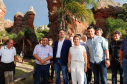 O governador Carlos Massa Ratinho Junior assinou nesta quarta-feira (19) o contrato de concessão de áreas do Parque Estadual Vila Velha, em Ponta Grossa, nos Campos Gerais, para a empresa Eco Parques do Brasil S/A.