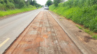 O Departamento de Estradas de Rodagem do Paraná (DER/PR) está atuando em quatro rodovias da região Noroeste, próximas ao Rio Paranapanema, divisa com São Paulo.  -  Foto: Divulgação DER
