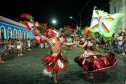Para quem tem samba no pé e quer tirar as fantasias do armário, inclusive as de zumbi, ou prefere aproveitar o feriado prolongado para estreitar o contato com a natureza, o Carnaval do Paraná tem opções para todos os gostos. Do Litoral até o Noroeste, em Tibagi ou Foz do Iguaçu, os dias de folga são um convite e tanto para os bailes e blocos de rua, quanto para conhecer os diversos pontos turísticos do Estado.  -  Curitiba, 21/02/2020  - Foto: Cristiano Oliveira/TV ParanáTurismo