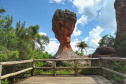 O Parque Estadual de Vila Velha, em Ponta Grossa, estará com horário
especial durante o feriado de Carnaval. A partir desta sexta-feira (21) até a
próxima terça-feira (25) os turistas poderão visitar o parque todos os dias, das
8h30min às 15h30min, pagando valor único de R$ 28 por pessoa. Nas terças-
feiras o local que permanece fechado para manutenção, também estará aberto
para os visitantes. Foto: José Fernando Ogura/AEN