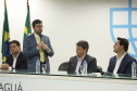 O governador Carlos Massa Ratinho Junior e o ministro de Infraestrutura, Tarcísio Freitas, assinaram nesta quinta-feira (27), às 10 horas, o contrato com a Klabin de arrendamento de área no Porto de Paranaguá, para movimentação de celulose. A assinatura será na sede administrativa do Porto de Paranaguá. 
