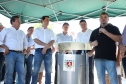 O governador Carlos Massa Ratinho Junior assinou nesta quinta-feira (27) a ordem de serviço para o início das obras de reforma e melhorias nos trapiches de Nova Brasília e Encantadas, na Ilha do Mel, em Paranaguá. O ministro de Infraestrutura, Tarcísio Gomes de Freitas, participou da solenidade. O investimento de R$ 9,5 milhões são da empresa pública Portos do Paraná. As obras devem demorar cerca de sete meses. - Curitiba, 27/02/2020 - Foto: José Fernando Ogura/AEN