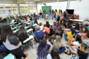 O Campus Universitário volta a ficar movimentado nesta segunda-feira (2) com o início do ano letivo 2020. Pelo Calçadão e Centros de Estudos, veteranos receberam os cerca de 3 mil ingressantes, com programação repleta de atividades preparadas para a Semana de Recepção. Cerca de 14 mil alunos de graduação voltam às aulas, durante três períodos - matutino, vespertino e noturno. Foto:UEL