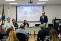 A aula inaugural dos programas de residência da Secretaria de Estado da Saúde e Escola Pública de Saúde do Paraná aconteceu nesta segunda-feira (02), no auditório da secretaria, em Curitiba. Os programas de residência multiprofissional nas áreas de Enfermagem, Farmácia, Psicologia, Serviço Social e Terapia Ocupacional e de Enfermagem Obstétrica iniciam as atividades deste ano com 24 estudantes. Foto:SESA
