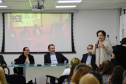 A aula inaugural dos programas de residência da Secretaria de Estado da Saúde e Escola Pública de Saúde do Paraná aconteceu nesta segunda-feira (02), no auditório da secretaria, em Curitiba. Os programas de residência multiprofissional nas áreas de Enfermagem, Farmácia, Psicologia, Serviço Social e Terapia Ocupacional e de Enfermagem Obstétrica iniciam as atividades deste ano com 24 estudantes. Foto:SESA