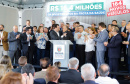 Veículos repassados pelo governador Ratinho Junior beneficiam 96 municípios e estão dentro da política de levar a saúde para mais perto das pessoas. Investimento foi de R$ 16,4 milhões e faz parte de um pacote que poderá abranger 1.500 equipamentos nos próximos meses.
Foto: Rodrigo Felix Leal