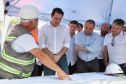 Depois de mais de 30 anos de espera pela população, as obras de duplicação da PR-092, a Rodovia dos Minérios, estão saindo do papel. O governador Carlos Massa Ratinho Junior vistoriou as obras nesta quinta-feira (05), no trecho entre Curitiba e Almirante Tamandaré. 