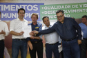 O governador Carlos Massa Ratinho Junior em reunião com prefeitos da AMSULPAR e visita as obras da ponte José Richa
Foto Gilson Abreu/Aen

