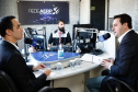 O governador Carlos Massa Ratinho Junior anunciou nesta sexta-feira (17), em entrevista para a Associação das Emissoras de Radiodifusão do Paraná (Aerp), que os municípios terão acesso a mais de R$ 600 milhões (US$ 118,3 milhões) para investir em obras. Os recursos serão geridos pela Secretaria de Desenvolvimento Urbano e Obras Públicas (Sedu) e foram obtidos por empréstimo junto ao Banco Interamericano de Desenvolvimento (BID).