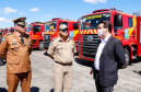 O governador Carlos Massa Ratinho Junior entregou nesta quarta-feira (22) novas viaturas, equipamentos de combate a incêndios florestais e aparelhos de atendimento a emergências derivadas da manipulação de produtos perigosos como forma de reforçar a estrutura de segurança pública do Paraná.