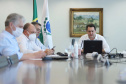 O governador Carlos Massa Ratinho Junior em reunião por videoconferência com representantes de diferentes associações e consórcios municipais do Estado. 