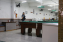 Ação Integrada de Fiscalização Urbana (AIFU)  na noite desta quinta (18) fiscalizando bares e restaurantes que estão descumprindo o decreto 774/20 da Prefeitura de Curitiba, que restringiu várias atividades comerciais por causa da bandeira Laranja de alerta para contaminação de Covid-19Curitiba -  18/06/2020 - Foto: Geraldo Bubniak/AEN