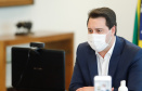 O governador Carlos Massa Ratinho Junior confirmou o investimento, ainda neste ano, de aproximadamente R$ 2,6 bilhões em infraestrutura no Estado. Parte do montante, cerca de R$ 600 milhões, será aplicado diretamente na modernização da malha rodoviária paranaense. O foco é ampliar a capacidade de transporte de cargas e, consequentemente, alavancar a economia do Paraná.
Foto: Rodrigo Felix Leal