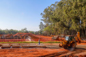 Do alto, o grande receptor circular em construção pela Companhia de Saneamento do Paraná (Sanepar) chama atenção. Ele é peça-chave na ampliação da Estação de Tratamento de Esgoto (ETE) Norte, em Londrina, na Região Norte do Paraná. Foto Gilson Abreu