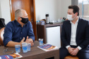 O governador Carlos Massa Ratinho Junior visitou nesta segunda-feira (13) o frigorífico Levo Alimentos, em Umuarama, inaugurado na semana passada, e destacou a geração de empregos no setor.