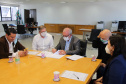 Para levar mais inclusão aos paranaenses, a Secretaria da Justiça, Família e Trabalho do Governo, em parceria com a Companhia de Habitação do Paraná e as Prefeituras de Santa Cruz do Monte Castelo e Querência do Norte firmaram nesta terça-feira (21) um plano de trabalho para construção de 71 unidades habitacionais