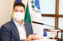 Estado formalizou acordo nesta segunda-feira (27) com representantes do laboratório Sinopharm e da Embaixada da China. A cooperação técnica e científica permite a testagem e a produção de vacina pelo Tecpar, que deve ser o hub logístico do remédio para a América do Sul.