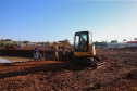 Obras para revitalizar o Parque Fundo de Vale em Guaira,  com instalação e adaptação de acessibilidade em todo o Parque, ampliação do lago, pista de caminhada, modernização paisagística, bancos e vegetação nova.   06/08/2020 -  Foto: Geraldo Bubniak/AEN