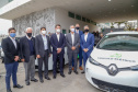02.09.2020 - O Governo do Estado recebeu nesta quarta-feira (2) dez carros elétricos modelo Zoe, da Renault, como parte do projeto VEM PR.Foto Gilson Abreu