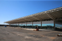 Obras do novo Terminal Rodoviário de Umuarama, que está situada na Avenida Romeu Zolim, no Parque Residencial Interlagos.  A nova rodoviária terá 7.599 m² de área construída, calçadas, boxes e demais instalações, além de ampla área externa para circulação, plataformas, estacionamento, jardins e áreas de passeio, banheiros, sala de administração, obras de acessibilidade e acessos facilitados para entrada e saída dos usuários. -  05/08/2020 -  Foto: Geraldo Bubniak/AEN