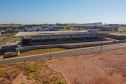 Obras do novo Terminal Rodoviário de Umuarama, que está situada na Avenida Romeu Zolim, no Parque Residencial Interlagos.  A nova rodoviária terá 7.599 m² de área construída, calçadas, boxes e demais instalações, além de ampla área externa para circulação, plataformas, estacionamento, jardins e áreas de passeio, banheiros, sala de administração, obras de acessibilidade e acessos facilitados para entrada e saída dos usuários. -  05/08/2020 -  Foto: Geraldo Bubniak/AEN