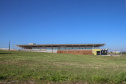Obras do novo Terminal Rodoviário de Umuarama, que está situada na Avenida Romeu Zolim, no Parque Residencial Interlagos.  A nova rodoviária terá 7.599 m² de área construída, calçadas, boxes e demais instalações, além de ampla área externa para circulação, plataformas, estacionamento, jardins e áreas de passeio, banheiros, sala de administração, obras de acessibilidade e acessos facilitados para entrada e saída dos usuários. -  05/08/2020 -  Foto: Geraldo Bubniak/AEN