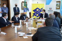 O governador Carlos Massa Ratinho Junior assinou nesta quarta-feira (9) o contrato do financiamento de R$ 1,6 bilhão que o Governo do Paraná captou com o Banco do Brasil e a Caixa Econômica Federal.