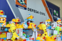 Uma longa e animada fila de carros, todos equipados com bolas, bonecas e os mais diferentes e coloridos brinquedos, deu início à campanha solidária Paraná Piá. O primeiro evento de arrecadação foi um Drive Thru organizado pela Secretaria de Estado do Desenvolvimento Urbano, nesta sexta-feira (11), em frente ao Palácio Iguaçu.
