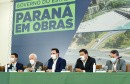 O governador Carlos Massa Ratinho Junior anunciou nesta quarta-feira (16) um programa de obras de infraestrutura que soma R$ 4 bilhões. Os projetos envolvem melhorias e modernização de rodovias, estradas rurais em todas as regiões do Paraná, além de um grande investimento no Litoral do Estado e na segurança pública.