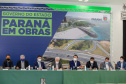 O governador Carlos Massa Ratinho Junior anunciou nesta quarta-feira (16) um programa de obras de infraestrutura que soma R$ 4 bilhões. Os projetos envolvem melhorias e modernização de rodovias, estradas rurais em todas as regiões do Paraná, além de um grande investimento no Litoral do Estado e na segurança pública.Foto Gilson Abreu/AEN