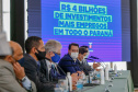 O governador Carlos Massa Ratinho Junior anunciou nesta quarta-feira (16) um programa de obras de infraestrutura que soma R$ 4 bilhões. Os projetos envolvem melhorias e modernização de rodovias, estradas rurais em todas as regiões do Paraná, além de um grande investimento no Litoral do Estado e na segurança pública.Foto Gilson Abreu/AEN