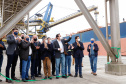O governador Carlos Massa Ratinho Junior inaugurou nesta terça-feira (21) a obra de ampliação do cais do Porto de Paranaguá, no Litoral do Estado. O berço 201 foi modernizado e o cais de atracação foi prolongado em 100 metros. Os investimentos da empresa pública Portos do Paraná somam R$ 201,7 milhões e vão aumentar em 140% a capacidade atual de movimentação de cargas.