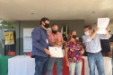 O Instituto Água e Terra (IAT) entregou nesta sexta-feira (25) os documentos para regularização fundiária para 187 famílias de pequenos agricultores do município de Cândido de Abreu, na Região Central do Estado. O IAT é um órgão vinculado à Secretaria do Desenvolvimento Sustentável e do Turismo.
Foto:IAT