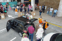 Nesta sexta-feira (02), acontece o último drive thru para entrega de brinquedos da campanha Paraná Piá no estacionamento do Palácio Iguaçu, em Curitiba. A primeira-dama Luciana Saito Massa acompanha a arrecadação.A campanha, promovida pela Superintendência Geral de Ação Solidária (SGAS), do Governo do Estado, arrecada brinquedos novos ou usados, em bom estado, para serem distribuídos em comemoração ao Dia das Crianças, celebrado no dia 12 de outubro. 02/10/2020 - Foto: Geraldo Bubniak/AEN