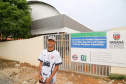 Agora não vamos mais perder bolas porque elas vão para rua”, comemora o estudante Matheus Henrique Castro Alves, do 1º ano do ensino médio. Foto Gilson Abreu/AEN