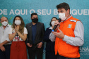 Encerramento da Campanha Paraná Piá, idealizada pela Primeira Dama do Estado, a Srª Luciana Saito Massa juntamente com a Superintendência Geral de Ação Solidária, no Hospital da Providencia em Apucarana, nesta quinta-feira(15). Na foto, Gerson Rocha. 15/10/2020 - Foto: Geraldo Bubniak/AEN