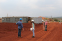 Técnicos da Cohapar realizaram nesta semana as primeiras visitas técnicas aos canteiros de obras de dois novos conjuntos habitacionais na região de Maringá. A etapa inicial do trabalho de fiscalização aconteceu em Marumbi, onde estão sendo construídas 50 casas populares, e em Flórida, que recebe outras 32 unidades. Foto: Cohapar
