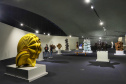 Depois de sete meses fechado, o Museu Oscar Niemeyer (MON) reabriu ao público na última sexta-feira (16), seguindo orientações de segurança determinadas pela Secretaria Estadual de Saúde. A programação virtual do #monemcasa, entretanto, continua acontecendo por meio de oficinas, mediações, quizzes e lives. Foto: José Fernando Ogura/AEN