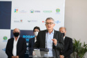 Promovido pela Invest Paraná, rodada de negócios reúne quem compra e quem vende produtos e serviços no município para facilitar investimentos que gerem emprego e renda. Participam 25 empresas âncoras e 75 pequenas empresas.

Foto: Camila Tonett.