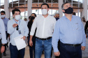 O governador Carlos Massa Ratinho Junior destacou nesta quinta-feira (22) dois importantes projetos que vão impulsionar a área de saúde em Maringá e na região Noroeste. Ele esteve nas obras do Hospital da Criança, uma unidade de 164 leitos que está sendo construído com recursos do Governo do Estado, governo federal e Organização Mundial da Família (OMF).
