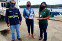 O cuidado com animais marinhos que vivem na área dos portos de Paranaguá e Antonina é o tema de uma nova campanha da Portos do Paraná. A empresa pública, em conjunto com a Cia Ambiental, desenvolveu uma cartilha para orientar embarcações sobre como agir ao encontrar grupos de botos-cinza durante a navegação.