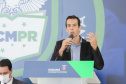 O governador Carlos Massa Ratinho Junior lança nesta segunda-feira (26) o programa de colégios cívico-militares do Estado. No mesmo ato  é assinada a regulamentação da lei que autorizou o projeto e anunciada a lista das cerca de 200 unidades beneficiadas nesse primeiro momento.Na foto, Renato Feder, secretário de educação do Paraná.   Curitiba, 26/09/2020. Foto: Geraldo Bubniak/AEN