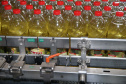 FEITO NO PARANA -  Coamo  cooperativa agro-industrial , a maior cooperativa da América Latina, com sede em Campo Mourão. Tem na linha alimentícia as marcas Primê, Sollus, Dualis e Anniela produz óleo de soja refinado, café torrado e moído, margarinas, farinha de trigo e gordura vegetal hidrogenada. 09/10/2020 -  Foto: Geraldo Bubniak/AEN