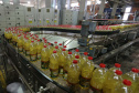 FEITO NO PARANA -  Coamo  cooperativa agro-industrial , a maior cooperativa da América Latina, com sede em Campo Mourão. Tem na linha alimentícia as marcas Primê, Sollus, Dualis e Anniela produz óleo de soja refinado, café torrado e moído, margarinas, farinha de trigo e gordura vegetal hidrogenada. 09/10/2020 -  Foto: Geraldo Bubniak/AEN