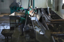 Em Terra Rica está instalada a Farinheira Roders, empresa de origem catarinense que desde 1997 se instalou no paraná para produção de farinha de mandioca. De acordo com Vilmar Roders, proprietário da empresa, são feitas mil toneladas de farinha por mês, sendo que 60% deste volume é destinado à exportação. Foto: José Fernando Ogura/AEN
