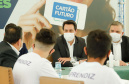 O governador Carlos Massa Ratinho Junior lançou nesta terça-feira (8) o site que dá largada ao cadastramento das empresas interessadas em participar do programa Cartão Futuro Emergencial, criado pelo Governo do Estado para estimular e manter as contratações de jovens aprendizes. 