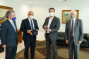 O governador Carlos Massa Ratinho Junior recebeu nesta quinta-feira (4), no Palácio Iguaçu, em Curitiba, o governador da província argentina de Tucumán, Juan Luis Manzur,