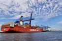 Ampliada a capacidadede carregamento de contêineres no Porto de Paranaguá.